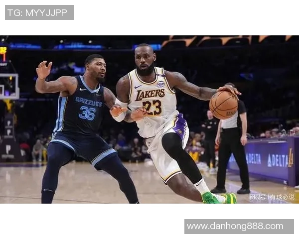 马库斯斯马特：从防守专家到球队核心的华丽转身与成长之路